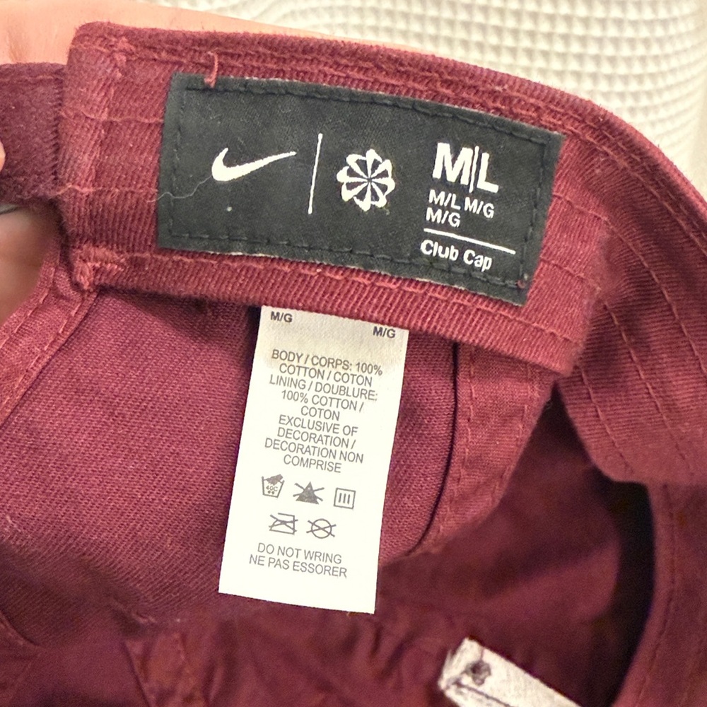 Maroon Nike Club Cap - 100% Cotton - Picture 8 of 8